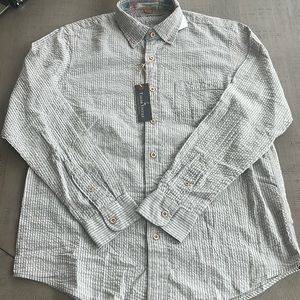Men’s button down NWT